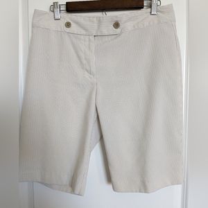 IZOD GOLF White And Tan Striped Golf Shorts Sz 8